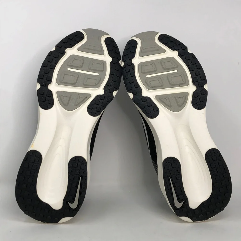 Nike Vomero 18 Black Summit White HM6803-007 Men’s Running Shoes - Size 12
